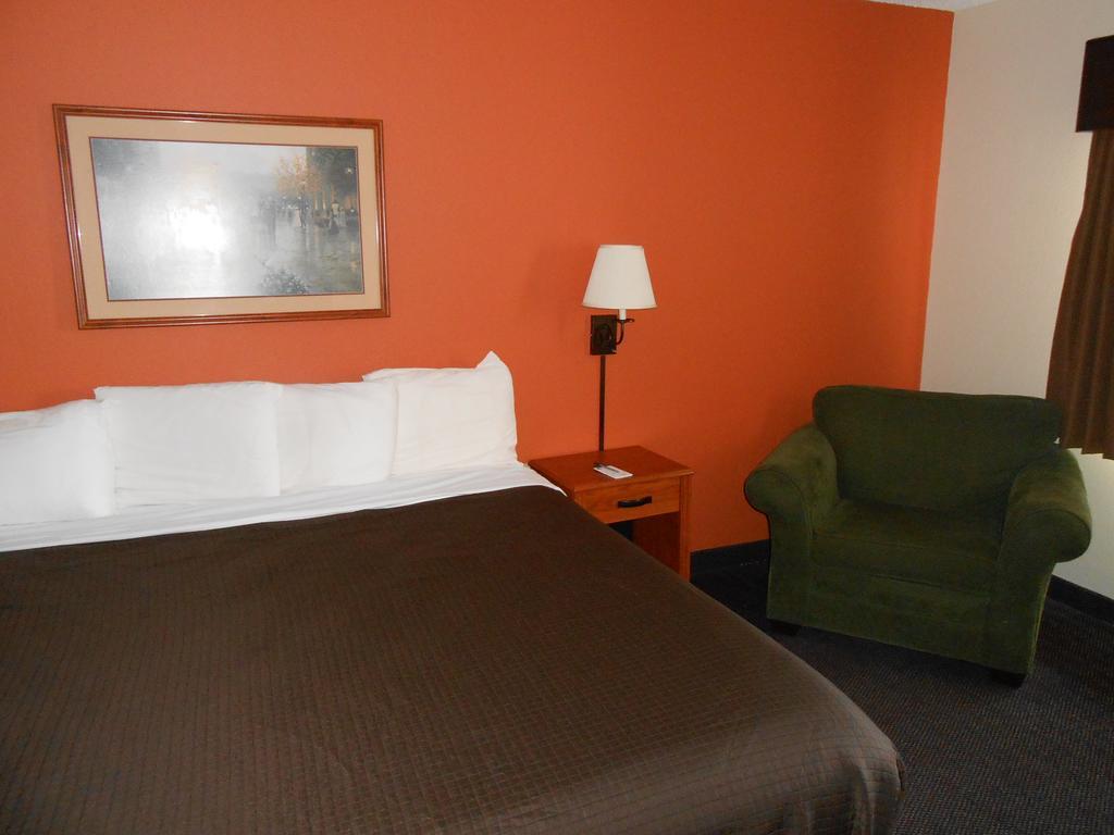 Americinn Lodge & Suites Of Oakdale/St. Paul Oda fotoğraf