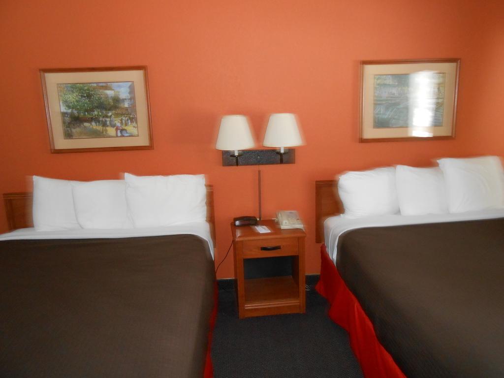 Americinn Lodge & Suites Of Oakdale/St. Paul Oda fotoğraf